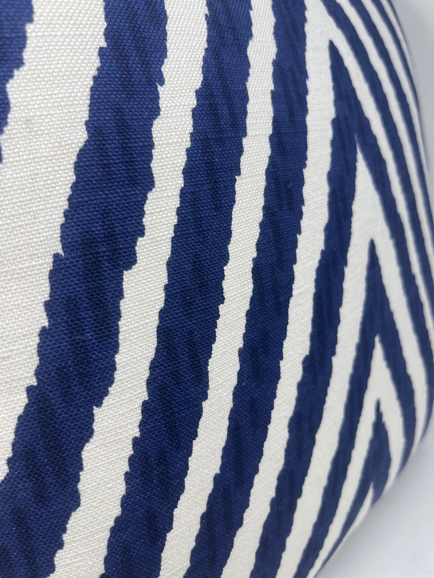 Navy Zig-Zag Striped Pillow (Set of 2)