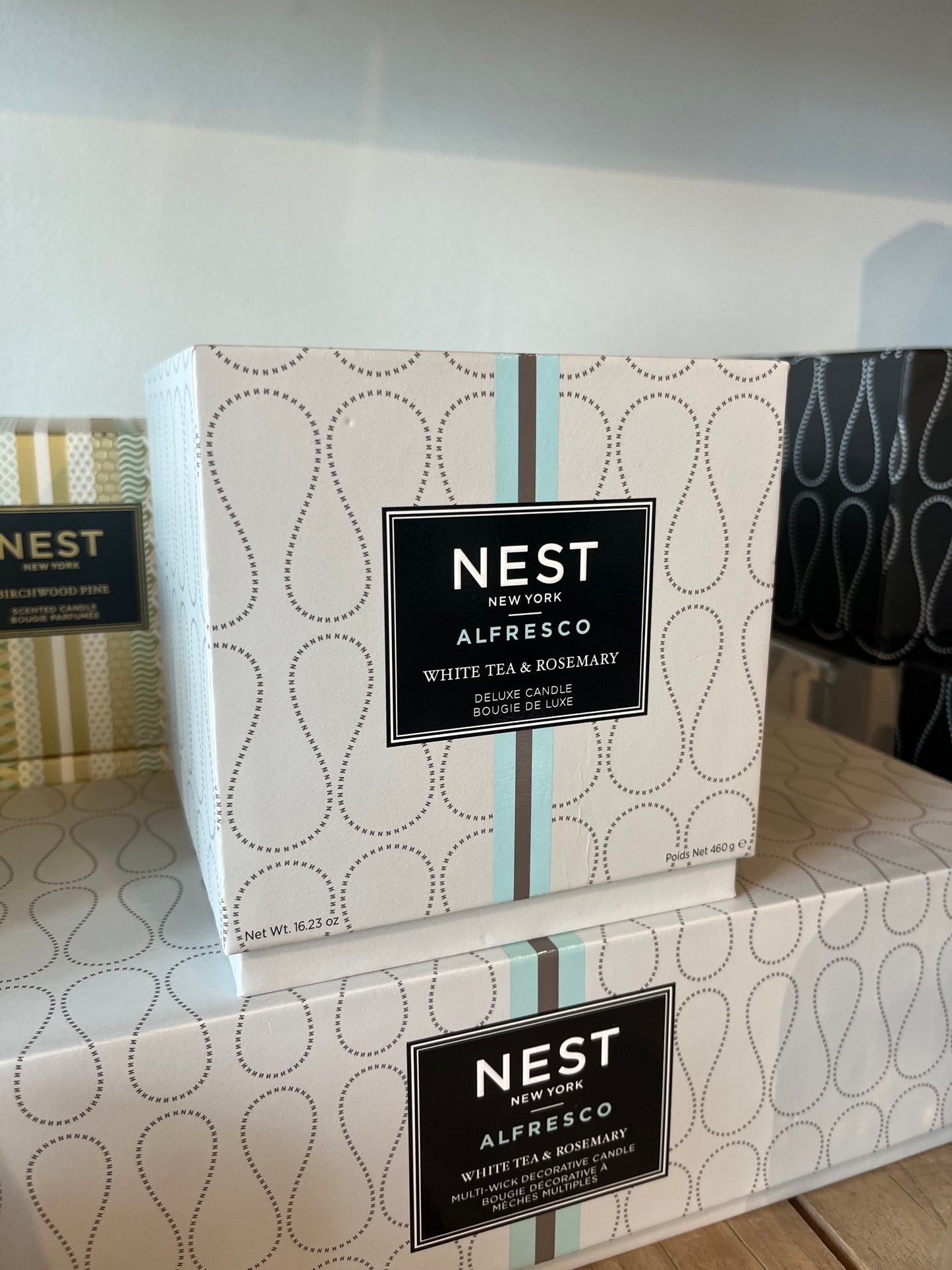 NEST White Tea & Rosemary Alfresco Scented Deluxe Candle