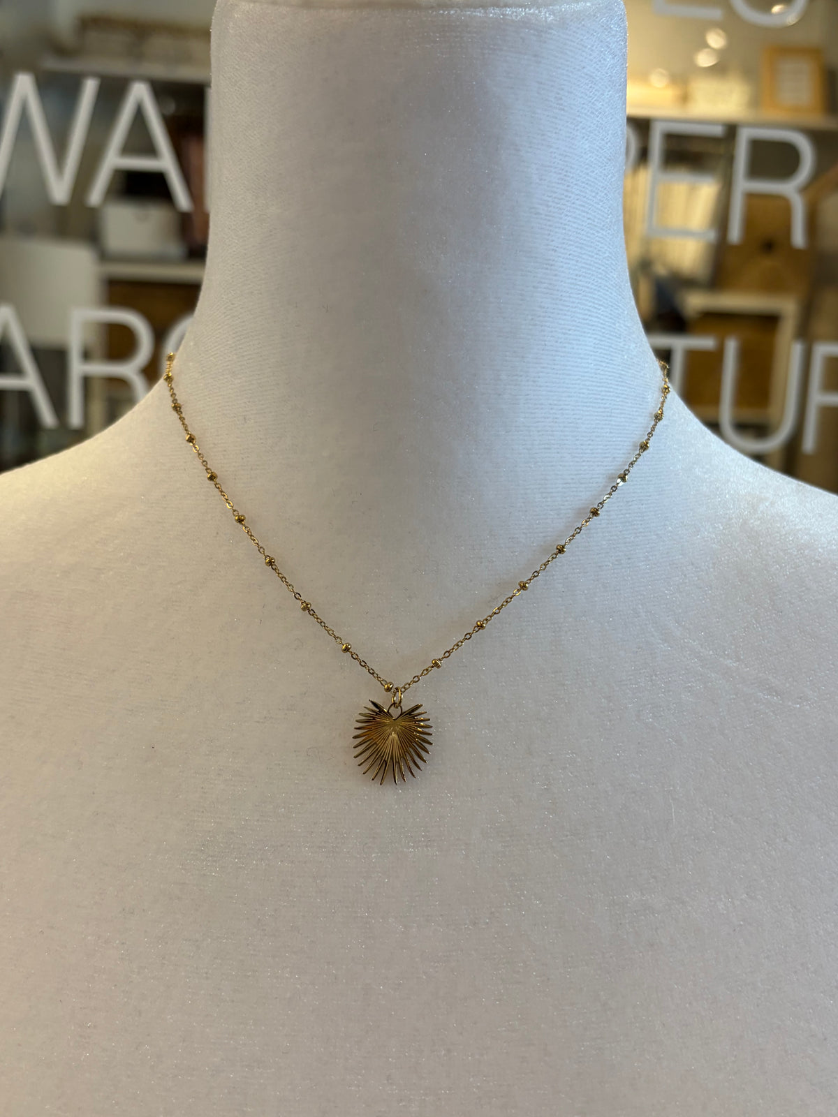 Dainty Sunburst Necklace