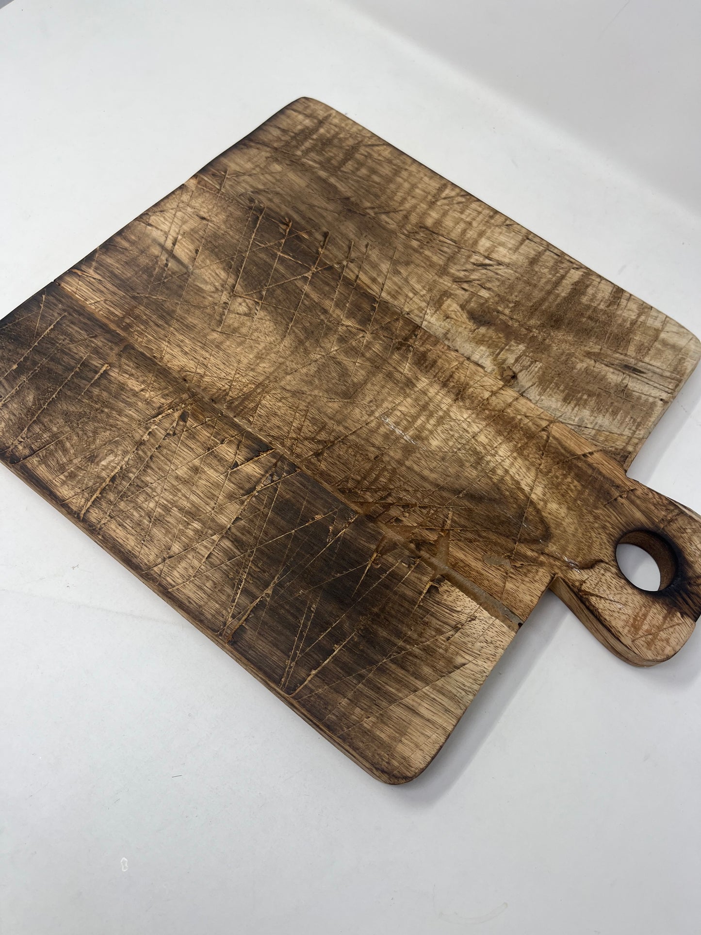 Rustic Carve Wooden Cutting Board (Large)