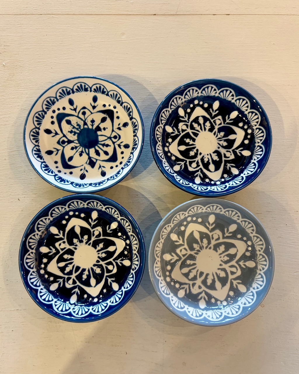 SET OF 4 Blue & White Dipping Bowls