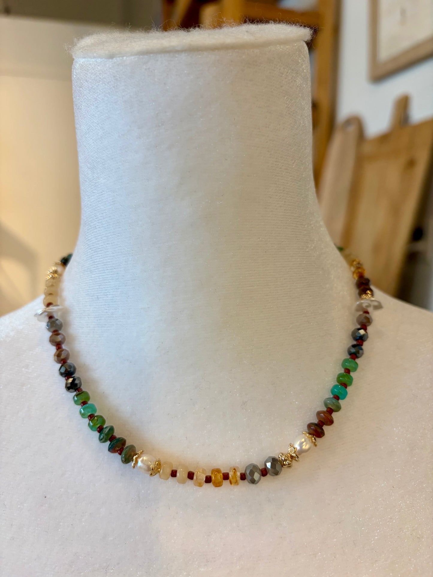 Boho Pearls Beaded Choker Necklace
