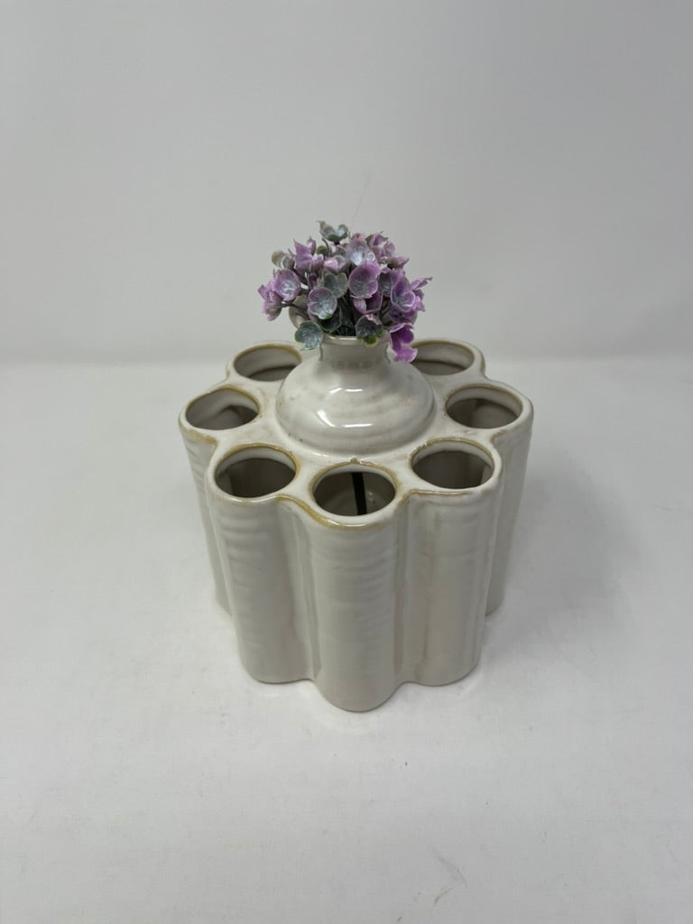 Daisy Wheel Flower Holder