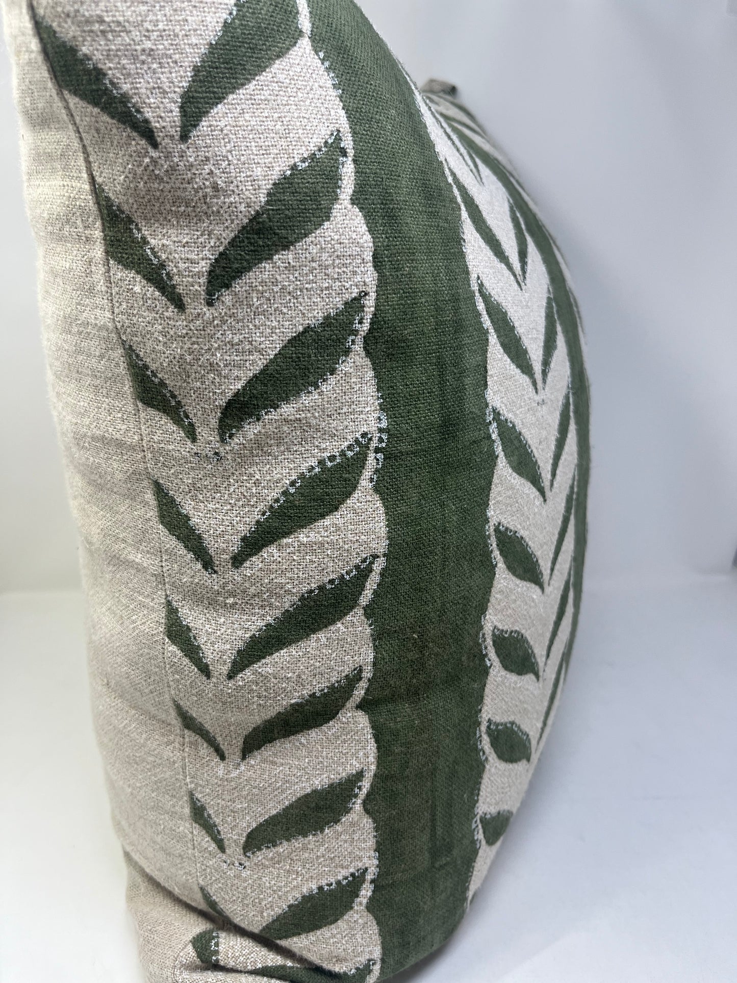 Olive Leaf Stripe Pillow (Set of 2)