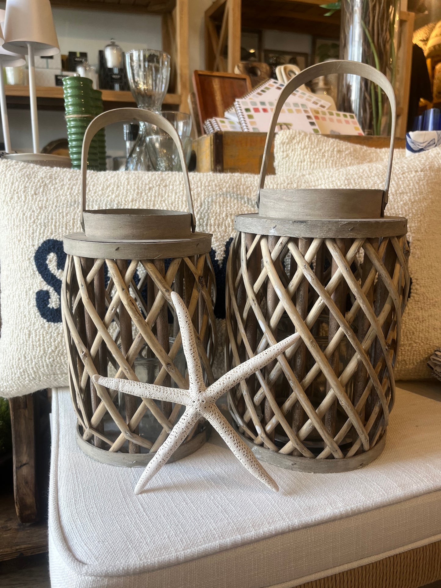 Willow Cylinder Lantern (Large)