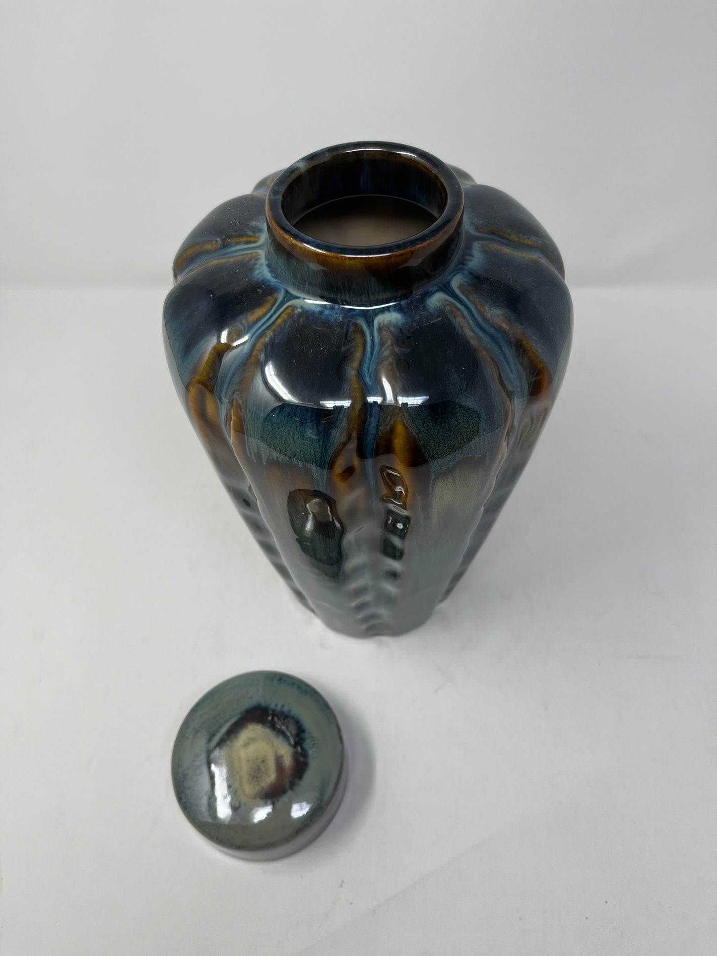 Molten Glaze Ceramic Jar (Large)