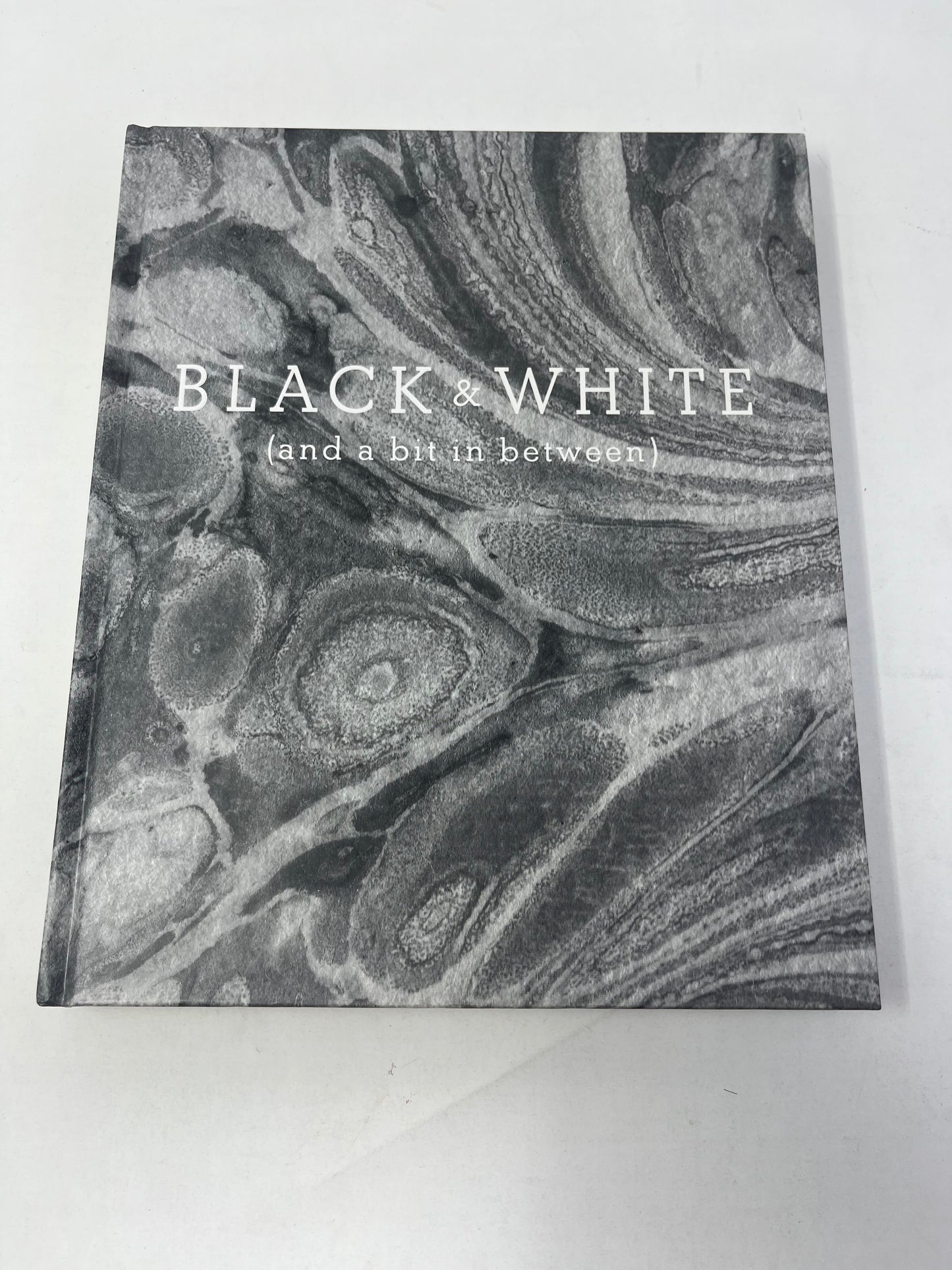 Black and White (and a Bit in Between): Timeless Interiors, Dramatic Accents, and Stylish Collections