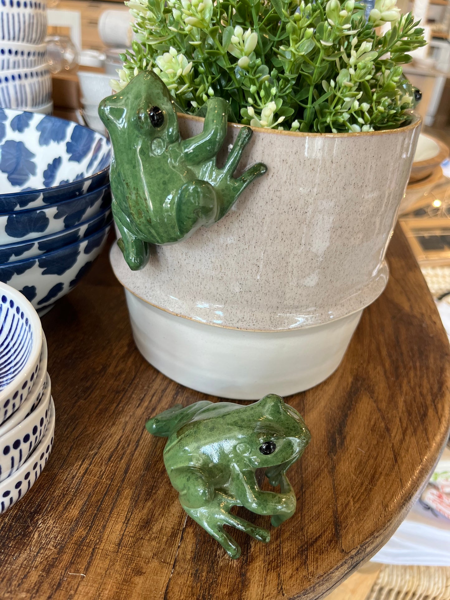 Flower Pot Frog Hangers