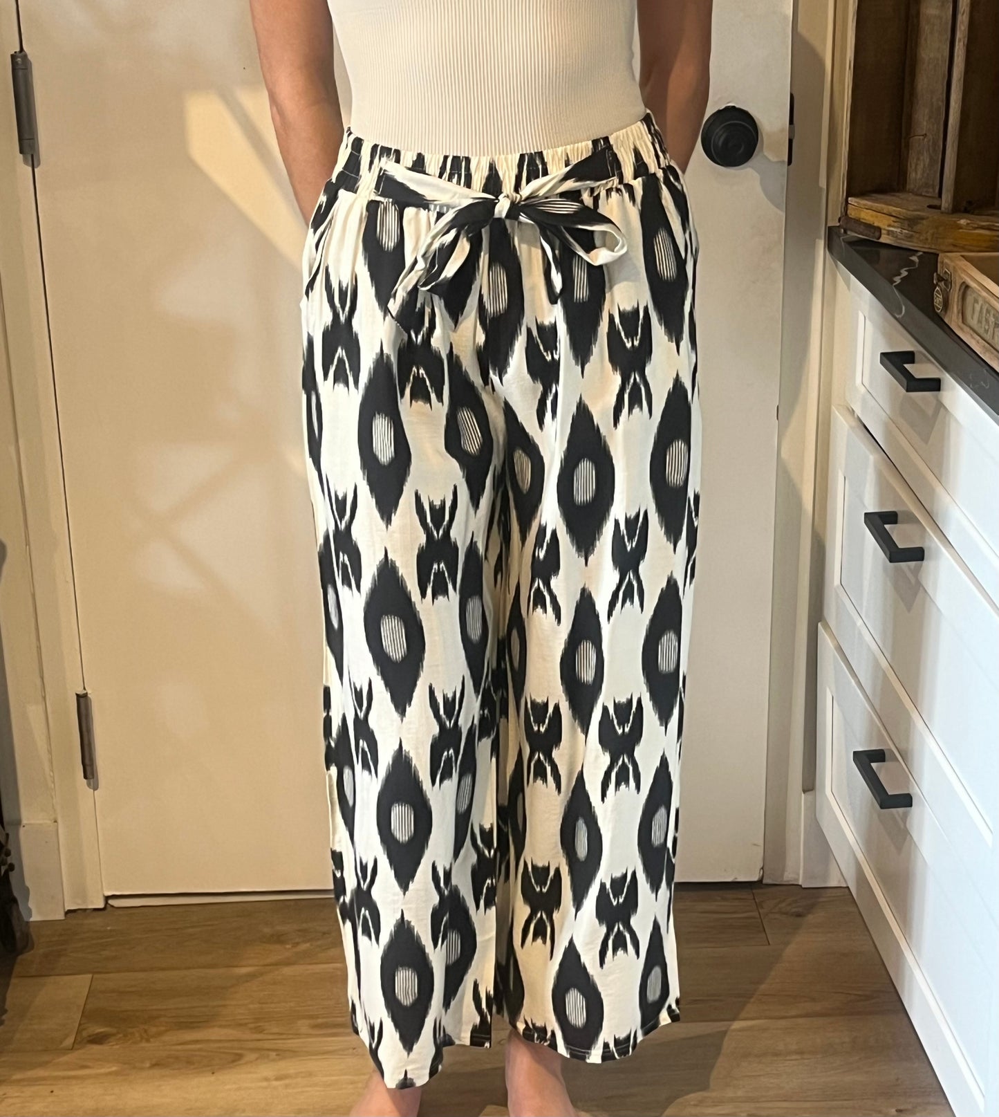 Fun Vacation Tie Pants