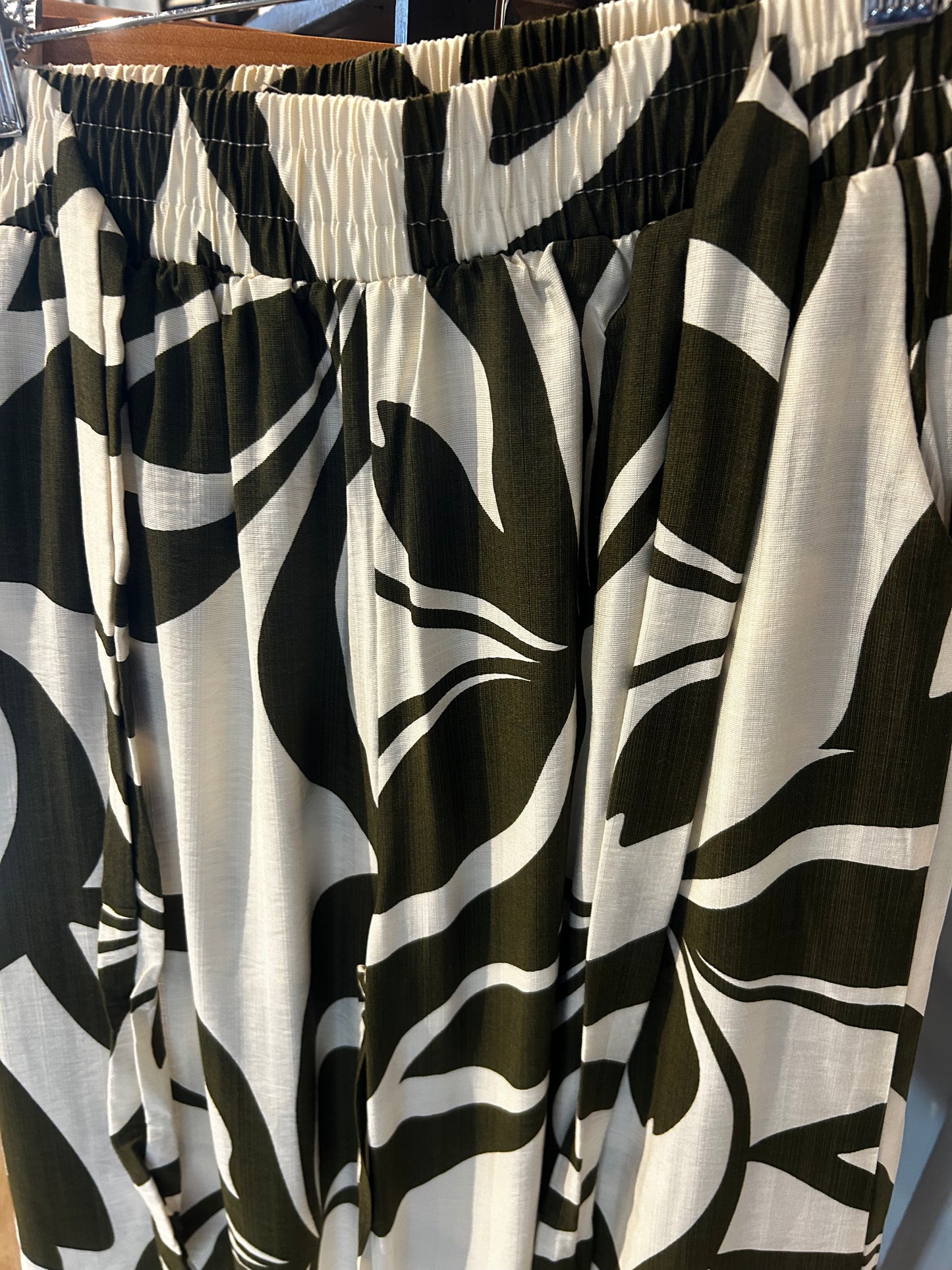 Fun Vacation Tie Pants