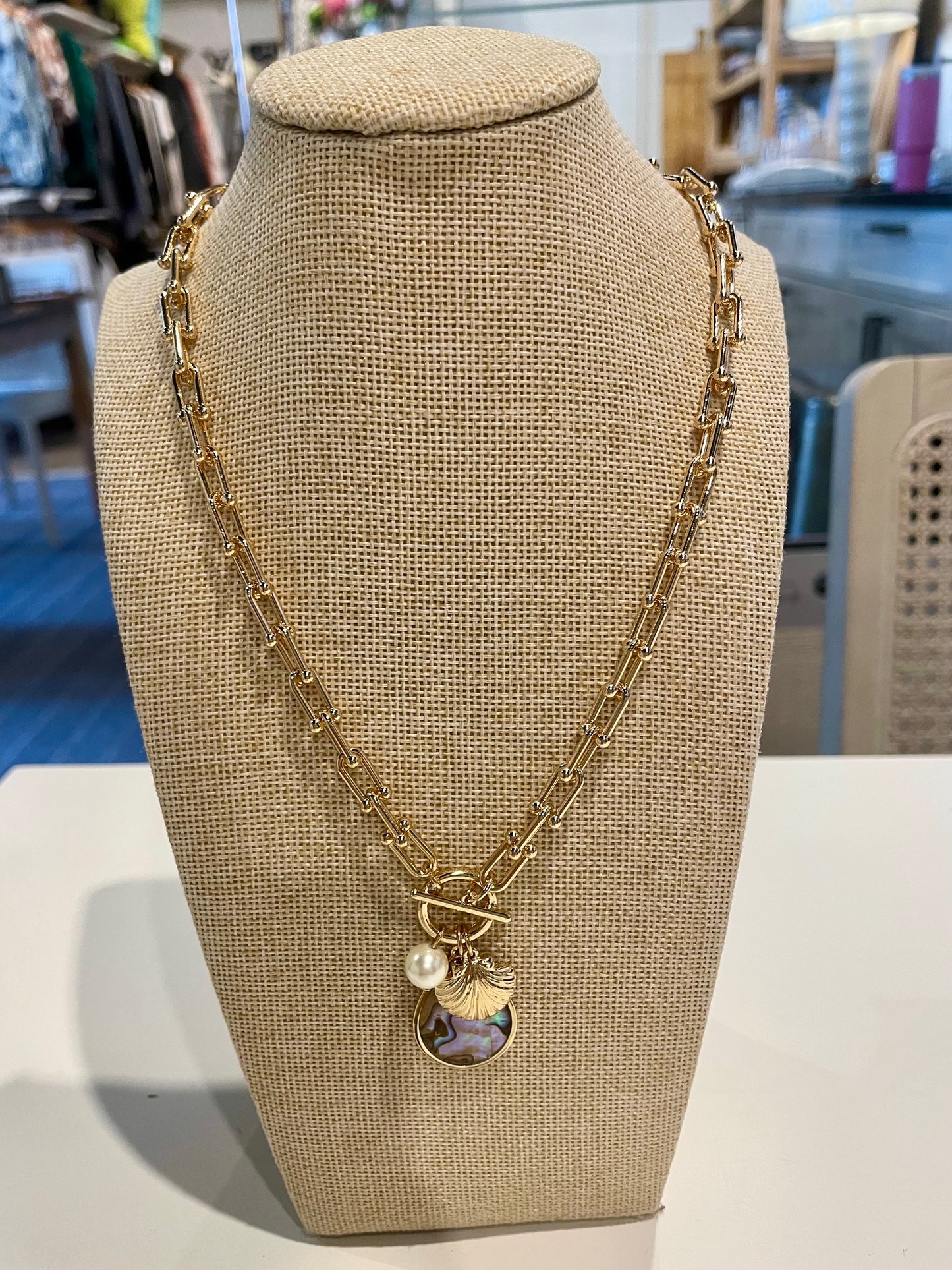 Alabone Shell Pendant Necklace