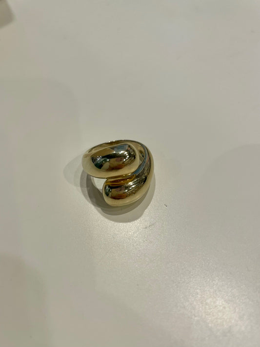 Chunky Bypass Gold Ring