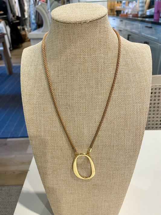 Minimalist Oval Pendant Necklace