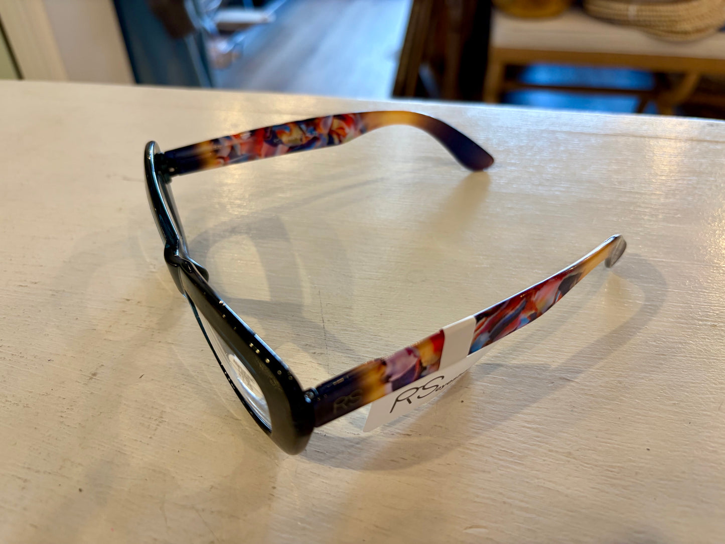 Colorful Funky Readers