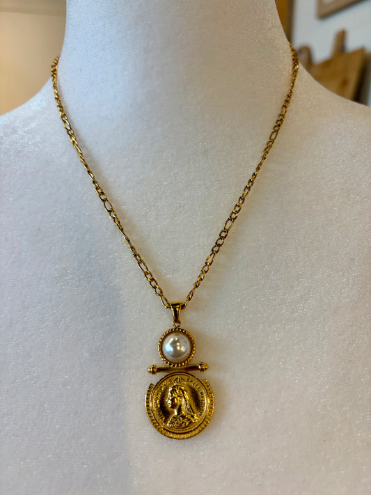 Pearl & Coin Pendant Gold Necklace